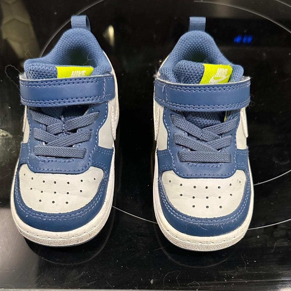 Nike Kids Navy and White Sneakers